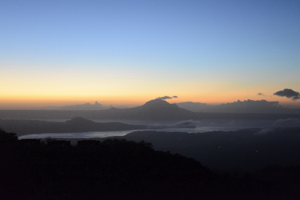 Ein Blick wie aus dem Märchenbuch in das Tal Vulcano
