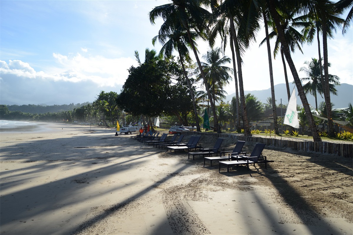 Einen solchen Strand auf den Philippinen geniessen